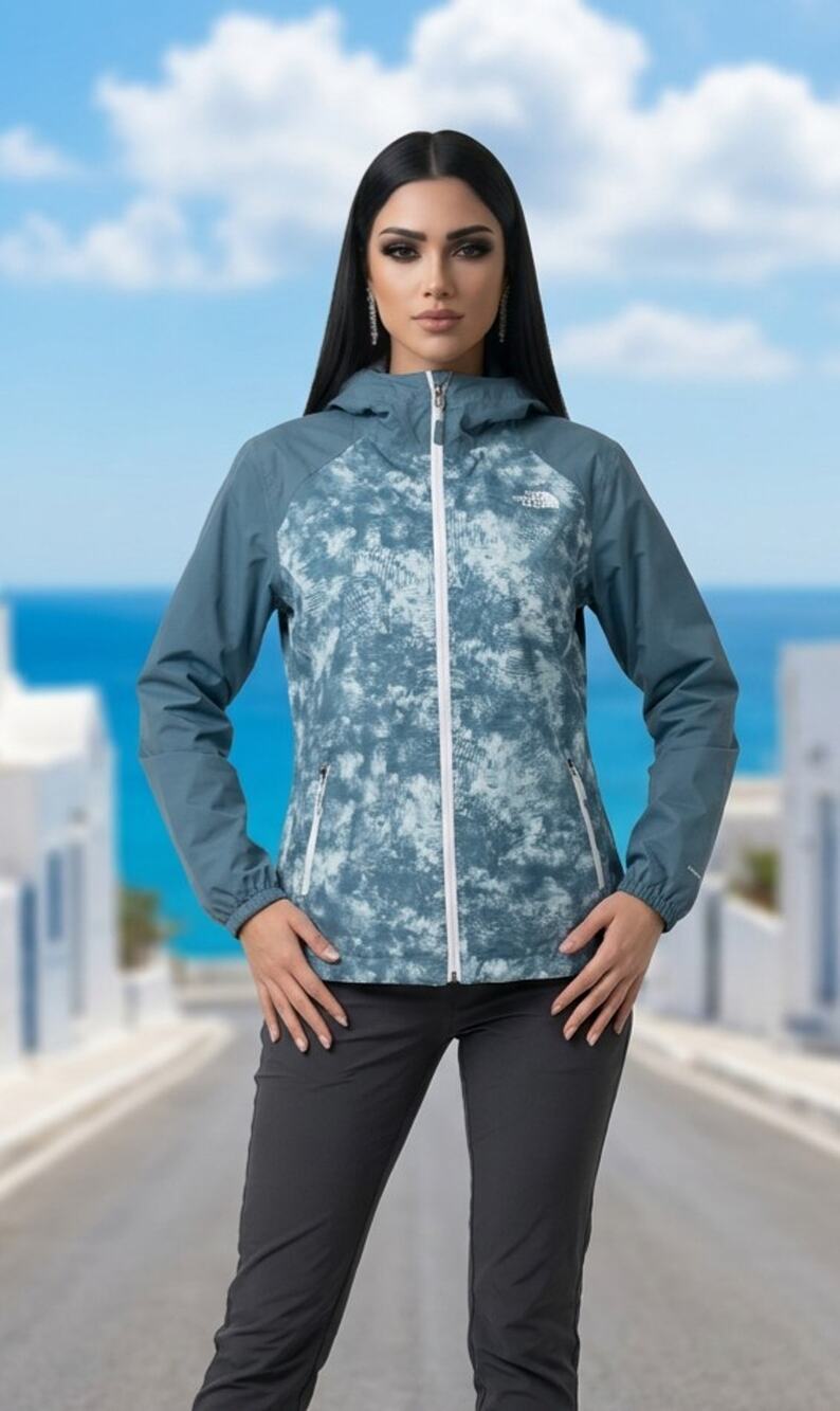 NWT North Face Women’s Large Alta Vista Dryvent Rain Jacket Tye-Dye Blue